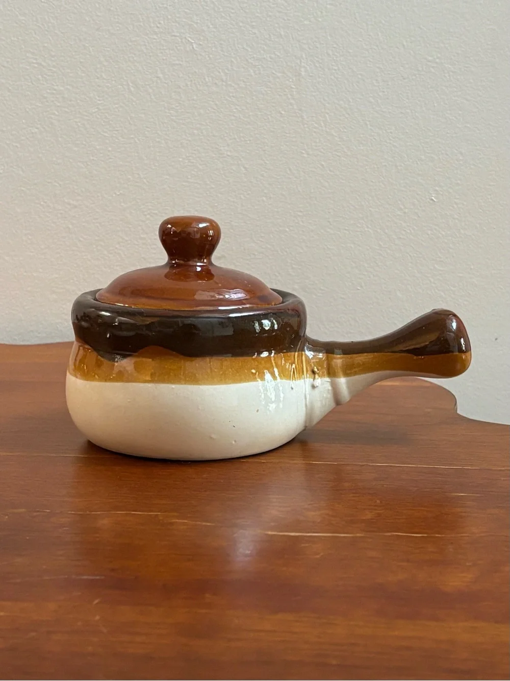 Vintage 1970’s Set of 4 Stoneware Soup Bowls with Lids and Multi Tone Glaze